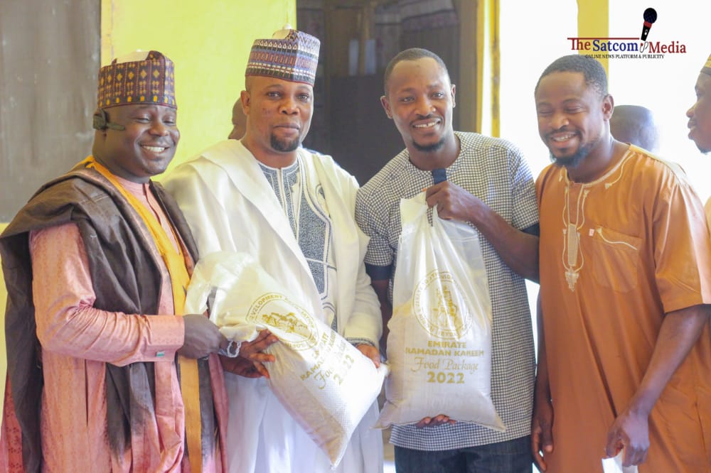 Ilorin Emirate Youths Distribute Food Stuff to 350 Less-Privilege, Wishes Muslim Ummah Ramadan Kareem