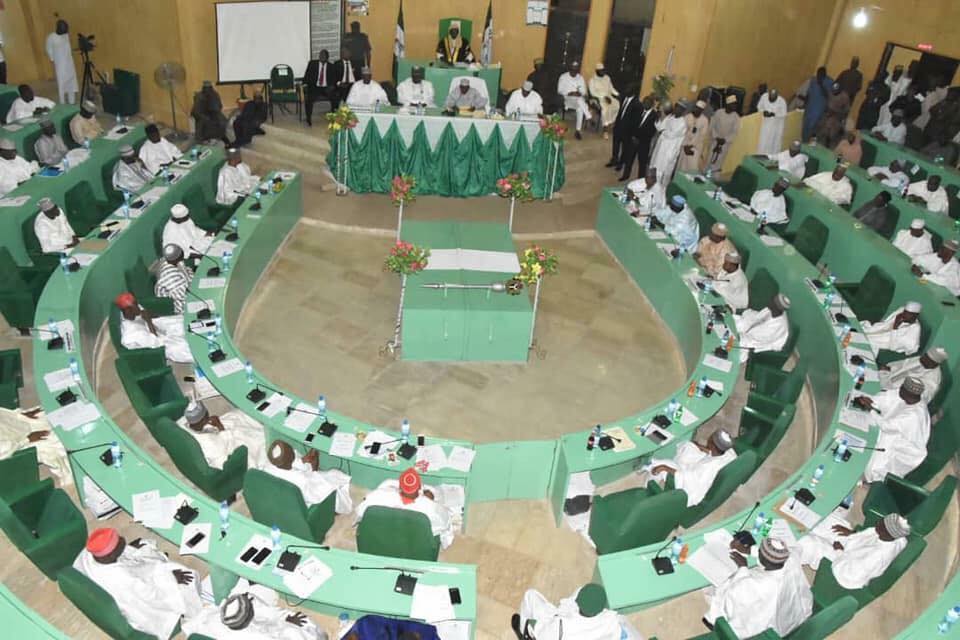 Kano Assembly declares state of emergency on phone snatching, thuggery.