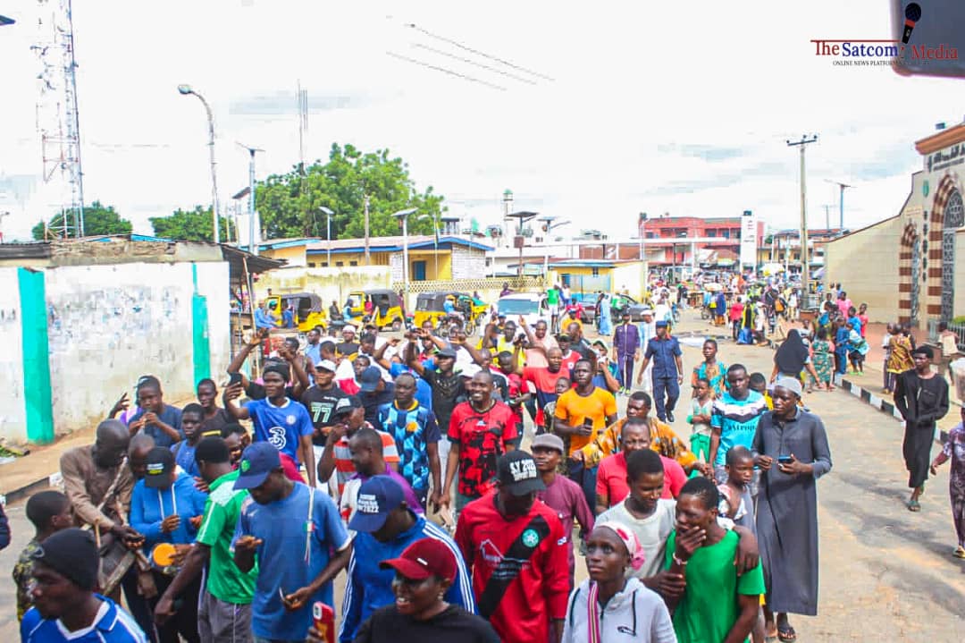 IEYDA Holds Pre-Durbar Endurance Walk in Ilorin