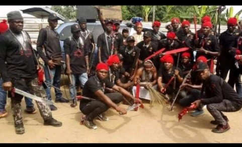 Vigilantes kill two hoodlums terrorising Anambra community