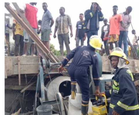 BREAKING: Four-storey building collapses in Abuja