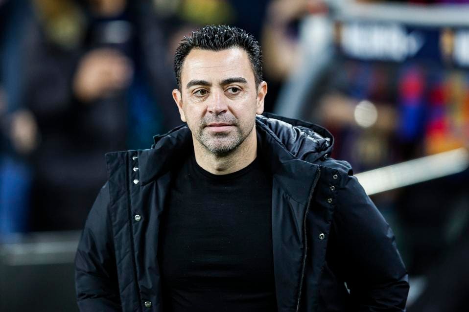 Xavi extends Barcelona contract till 2025