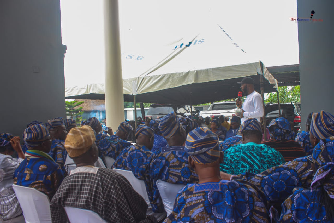 Hon. Owolabi AbdulRazaq Hosts Constituency Meeting, Pledges Support for Gov. AbdulRazaq